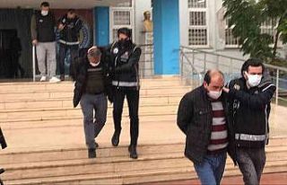 İzmir’de silah kaçakçılığı ve uyuşturucu...