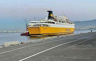 İzmir’e Libya’dan ikinci yolcu gemisi geldi