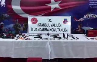 Jandarmadan silah imalathanesine baskın: 1 gözaltı