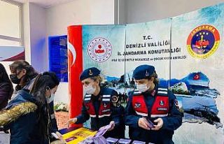 KADES uygulaması yurttaki öğrencilere tanıtıldı