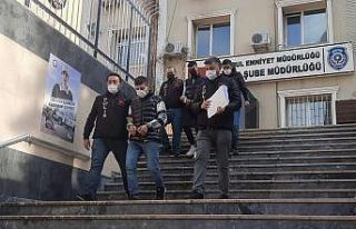 Kadıköy’de 23 yaşındaki genç yan baktın kavgasında...