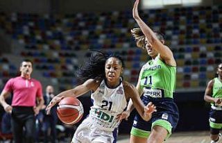 Kadınlar Basketbol Süper Ligi: İzmit Belediyespor:...