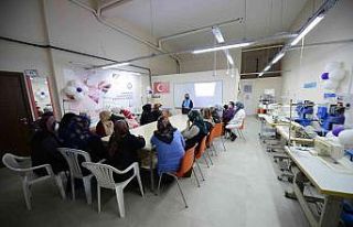 Kadınlara iş eğitimi