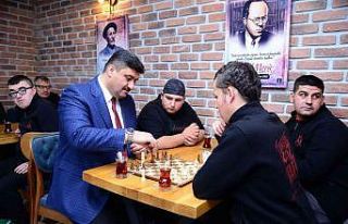 Kahramankazan Belediye Meclisi Engelsiz Kafe’de...