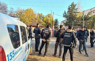 Kahta’da okul önlerinde polisten sıkı denetim