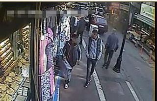 Kanepe örtüsü çalan şahıs kameralara yakalandı