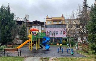 Kar yağışının başlamasıyla parklar boş kaldı