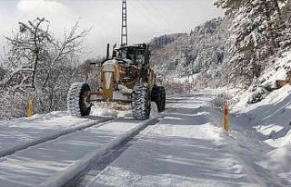 Karabük’te 141 köy yolu ulaşıma kapandı