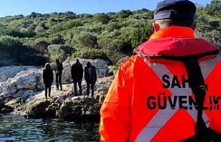 Karada mahsur kalan 4 düzensiz göçmen kurtarıldı