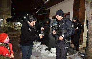 Karatay Kent Konseyi Gençlik Meclisinden gece çalışanlara...