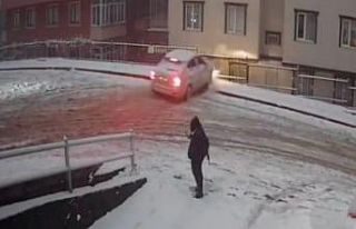 Karda frene basınca kayarak sitenin bahçesine düştü