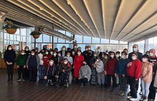 Kars protokolü engelli vatandaşlarla kahvaltıda...