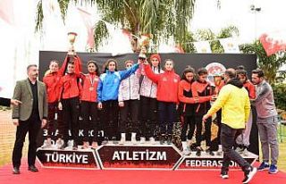 Karslı atletler Türkiye şampiyonu oldu