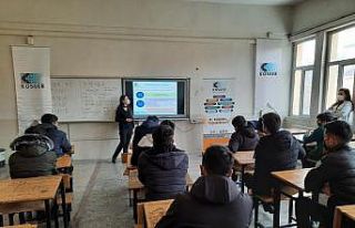 Kars’ta KOSGEB Meslek Lisesi öğrencilerini bilgilendirdi