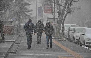 Kars’ta yoğun kar yağışı