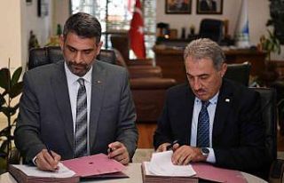 Kartepe Belediyesi’nde sosyal denge sözleşmesi...