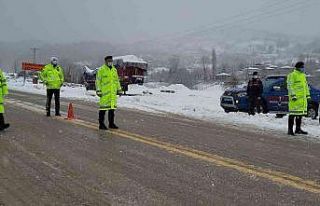 Kastamonu’da sahil bölgesinde fırtına, yüksek...
