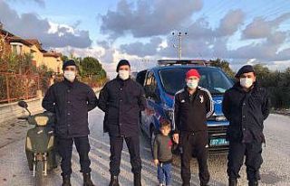 Kayıp çocuk evinden 3 kilometre uzaklıkta bulundu