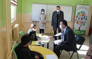 Kaymakam Bayram’dan Engelliler Günü Ziyareti