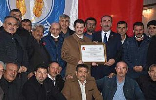 Kaymakam Cebeci’ye fahri hemşehrilik beratı verildi