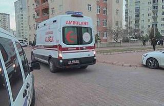 Kayseri’de 7. kattan düşen iki kuzen kız çocuğu...