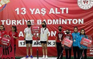 Kayserili sporcular Badminton’da Türkiye üçüncüsü