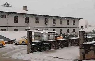 Kırıkkale’ye mevsimin ilk karı düştü