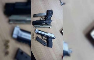 Kırklareli’nde durdurulan otomobilde tabanca ele...