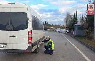Kış lastiği takmayan cezayı yedi