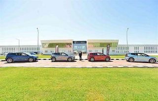 KKTC’nin yerli otomobili GÜNSEL B9, London EV Show’da