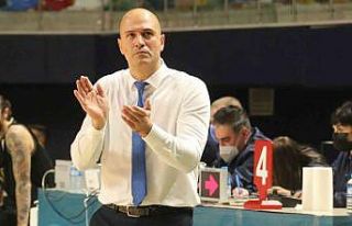 Kocaeli BŞB Kağıtspor - Beysu Konyaspor Basketbol...