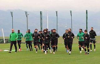 Kocaelispor ilk yarının son maçı için Adana’da