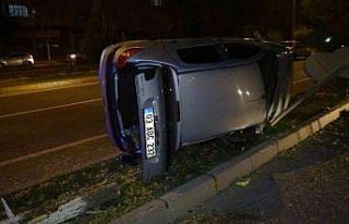 Kontrolden çıkan otomobil takla attı: 1 yaralı