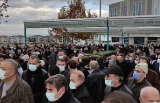 Koronadan hayatını kaybeden eski Vekilinin oğlu...