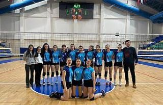 Kütahya Belediyespor Genç Kızlar Voleybol Takımı...