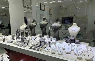 Kuyumcu esnafından yıl sonu kampanyası