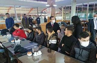 Lise öğrencileri üniversiteyi inceledi