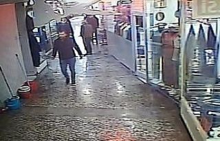 ’Lokantadan geldim’ diyerek hem tabakları hem...