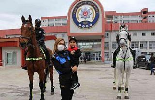 Lösemili çocuk hastaneye atlı birlikle getirildi