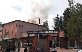 Mahalleli yoğun dumandan korktu