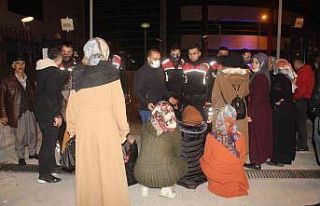 Mahkemenin verdiği kararı protesto ettiler