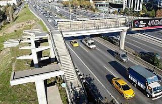 Maltepe’de filmlere konu olacak üst geçit: çıkışı...