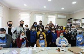 Maltepeli öğrencilerden Üreten Engelliler Merkezi’ne...