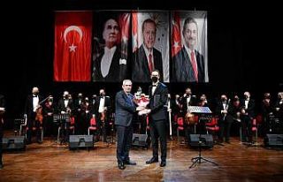 Mamak Belediyesi düzenlediği konserle kulakların...