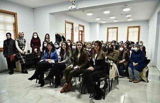 Mamaklı kadınlar sağlık seminerinde buluştu