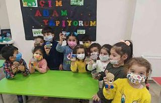 Mamak’ta miniklerden çim adam etkinliği