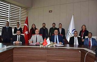 Manisa FK ile Manisa CBÜ arasında işbirliği protokolü