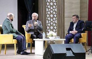 Manisa’da edebiyat söyleşisi ve şiir dinletisi...