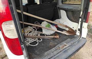 Manisa’da jandarma ekipleri kaçak kazıya göz...