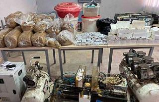 Manisa’da kaçak tütün operasyonu: 5 gözaltı
